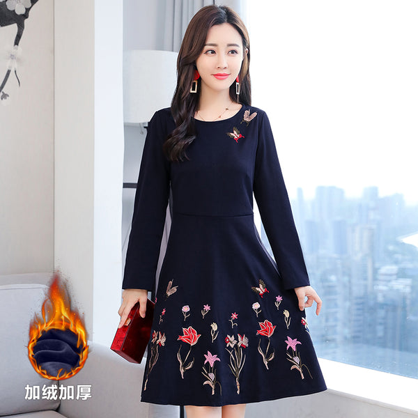 Plus-Size Floral Fit & Flare Dress 582475429743#4085708895757 582475429743#4085708895756 582475429743#4085708895759 582475429743#4085708895758 582475429743#4085708895760