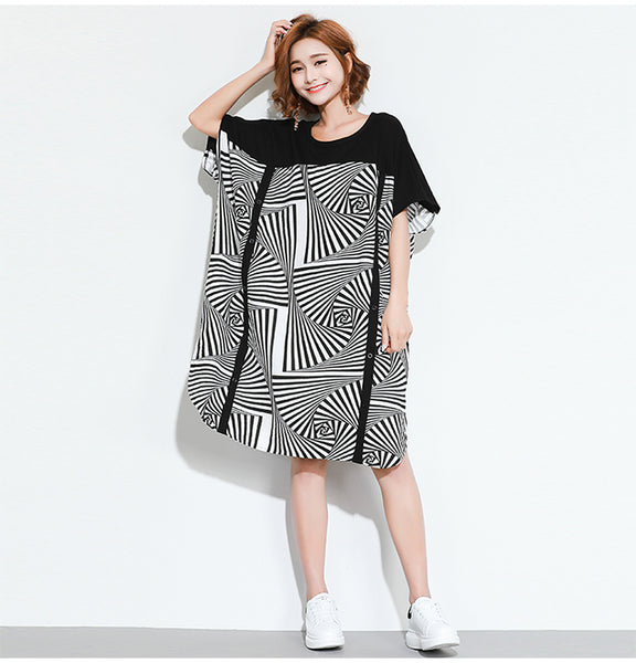 Oversized Abstract Printed Dress [Pre-Order] Color:  Black - One Size
