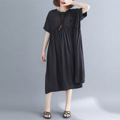 Plus-Size Loose Waist Pleated Dress