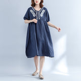 Plus-Size Floral Embroidery Dress