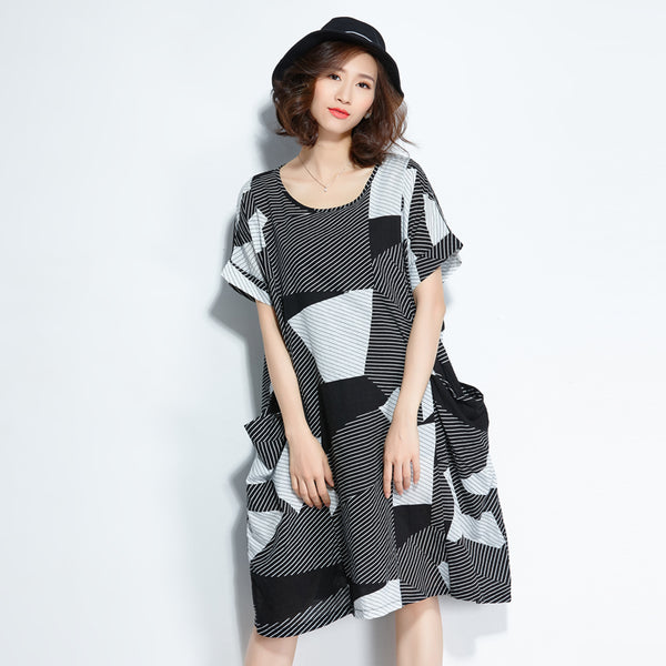 Oversize Irregular Printed Stripes Dress