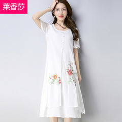 CNY Ethnic Style Embroidery Cheongsam Dress [Pre-Order] Color: White/Red/Green - Size: M-XL 566061692971#3592995340033 566061692971#3592995340035 566061692971#3592995340034