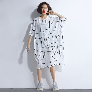 Oversize Irregular Abstract Printed Dress [Pre-Order] Color: Black/White - One Size