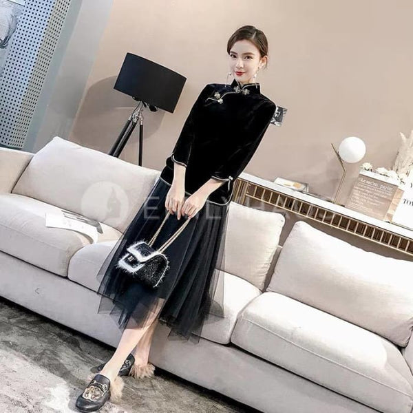 Slim-Fit Velvet Cheongsam Tops [Pre-Order] Color: Black/red - Size: S-Xl S / Black